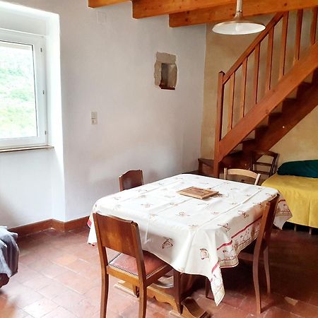 Gites 4 A 5 Personnes Saint-Rome-de-Tarn Εξωτερικό φωτογραφία